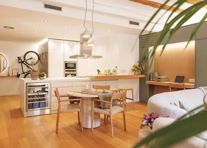 Bravissimo La Joia Del Barri Vell * 지로나